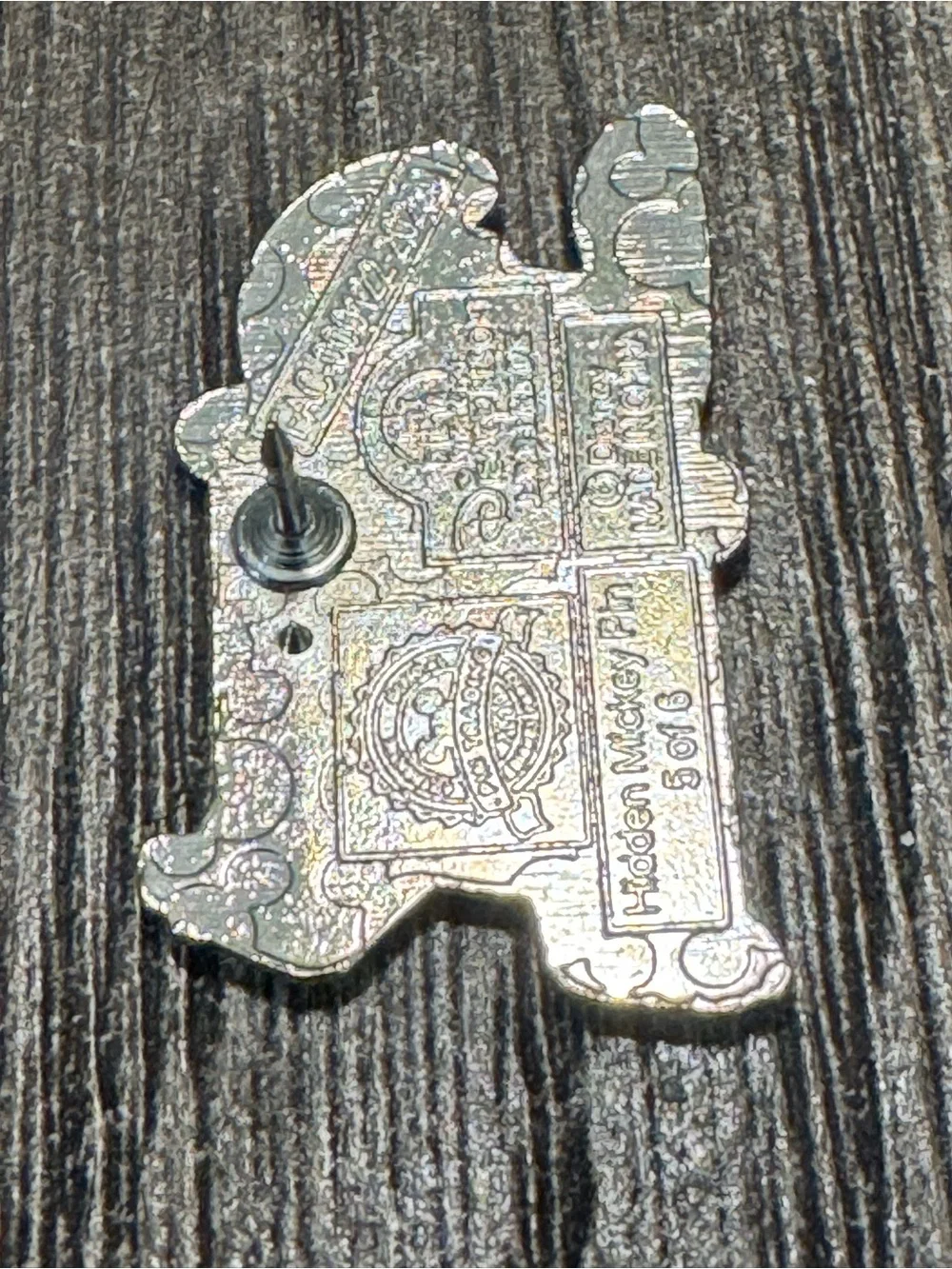 5/$25 Disney Lilo & Stitch Trading Pin Shanghai Hidden Mickey Movie Director